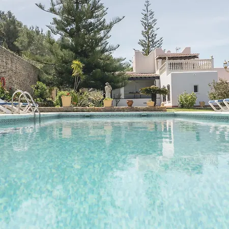 Mansion In With Private Pool Будинок відпочинку *