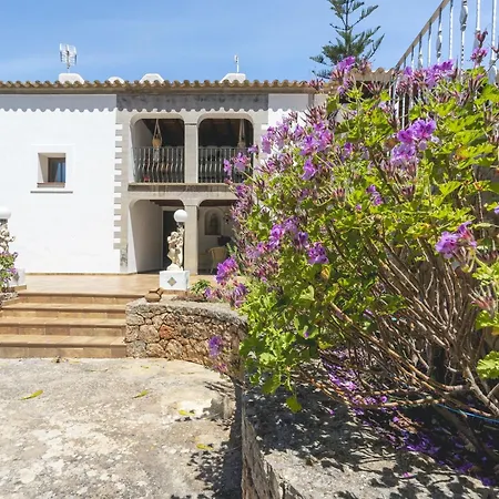 Mansion In With Private Pool Nyaraló Santa Eularia des Riu