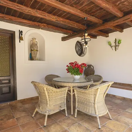 Mansion In With Private Pool